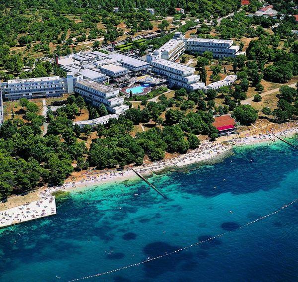 Hotel Delfin Hvar 2*