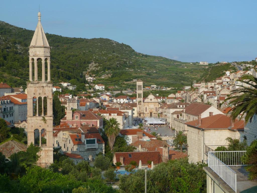 Delfin Hvar 2* Hvar Town